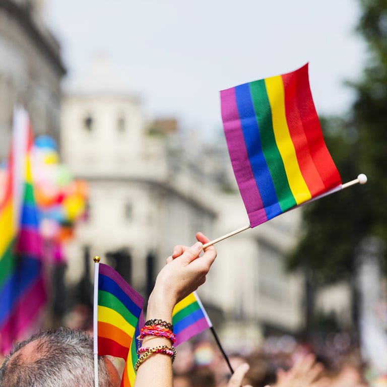 Visit the Pride page on our website and download our Social Media Pride Pack - 18 'gram-ready images you can use in your feed for fun and for free. Just our way of saying 🌈! #Pridemonth #LGBTQPride #Stonewall50 #AvenirThinking avenirthinking.com/lgbtq-pride-so…
