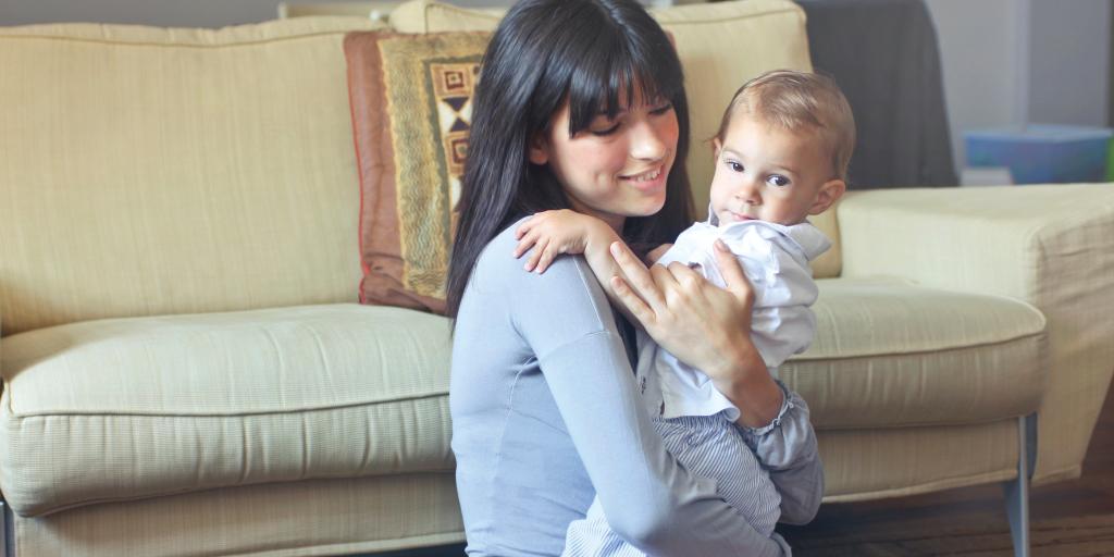 AkaiEnergy's tweet photo. Luz para verlo crecer, ¡viví tu hogar!

#AkaiEnergy #PasateaLED #IluminacionEficiente #ViviTuHogar #IluminaMomentos https://t.co/ExCfQzAzBM