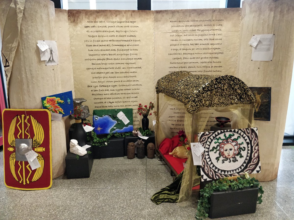 ONClassics's tweet photo. Students at #oscc2019 have been creating their unique displays to show off their individual and group projects! https://t.co/izSmxIyU9x