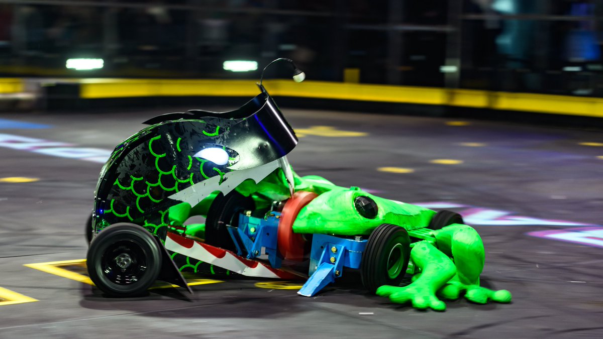 Can't wait to sink my teeth into the new season of #BattleBots on <a href="/Discovery/">Discovery</a> starting June 7th.