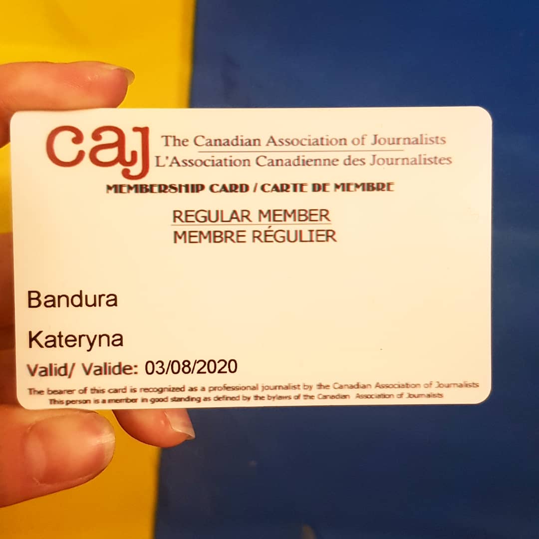 _katebandura's tweet photo. Got my @caj membership card today! #excited 🤩 #journalism #journalismdays #canadianjournalism https://t.co/TQxwtAAjML