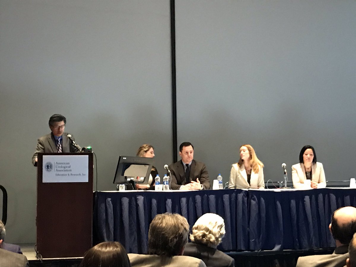 DrSCohen's tweet image. Powerhouse of expertise interpreting challenging #UTI cases being put forth by @chai_toby @Yale_Urology. Dr. Duane Hickling @uOttawaMed, @Dr_UnaLee @VMUrology, Dr. Anne Suskind @UCSFUrology, @arianasmith23 @PennUrology. When to treat/not to treat. That is the ?. #AUA19, #SUFU19
