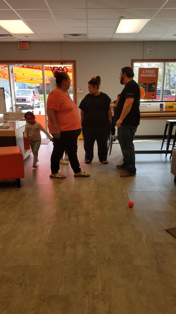 Tara DeGroote tweet media