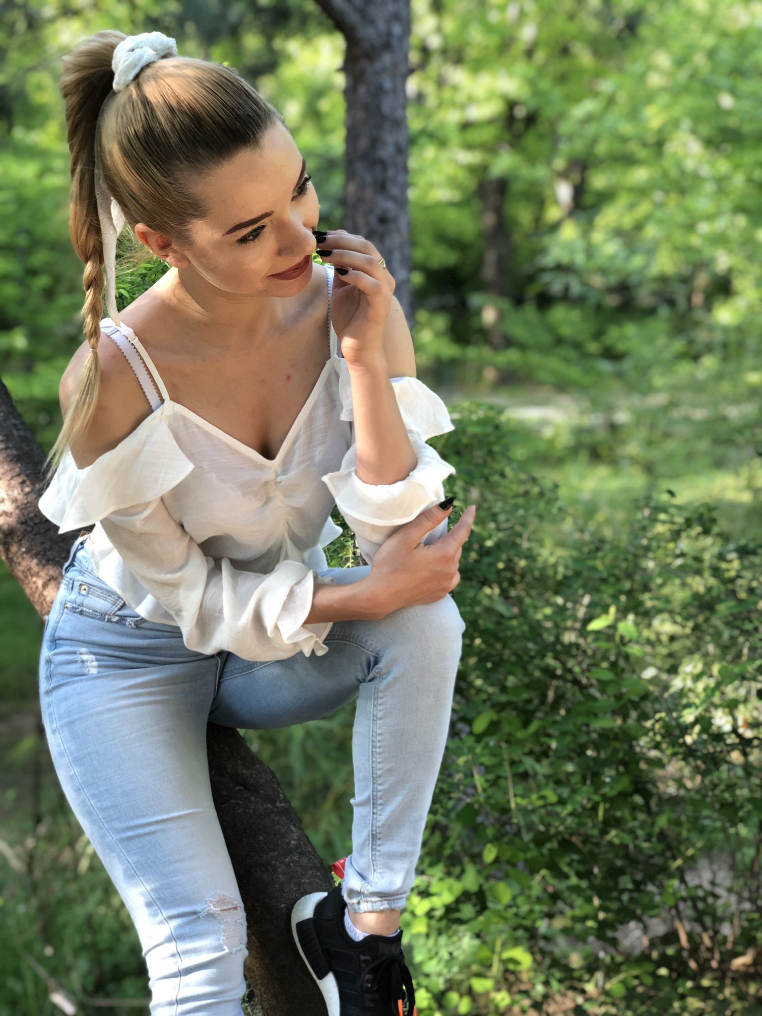 Don’t settle for anything less than magic #iamaalliss 🧚🏼‍♀️ I can’t wait to see you again this Sunday❤️ i hope everybody is doing good. Love ya a lot🤩🤗 https://t.co/VBSHiY8aa2