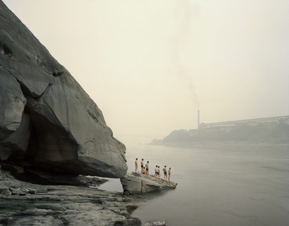AestheticaMag's tweet image. #imageoftheday "The photographs are an emotional response to what I saw.” Nadav Kander’s works chronicle voyages along the Yangtze River in China.