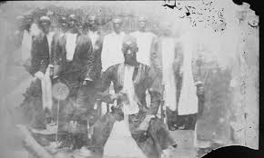 2/6
River #Nile and Lake #Victoria's pivotal role.
 1862. #John #Speke while searching for the source of the #Nile meets #Kabaka/King #Muteesa1 of #Buganda. Speke writes with administration about Buganda's civilised political social structure.