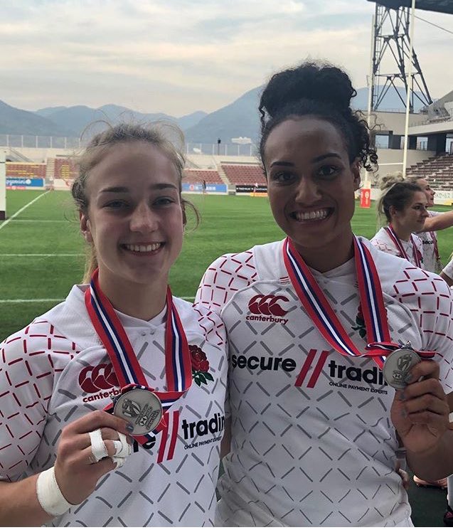 ScimitarStorm's tweet photo. Fantastic to see @Lizziea14 back in a Scimitar Storm Shirt this weekend. Fresh from Winning Silver with England at the World 7s Series in Japan! #Theresastormcoming #Catchmeifyoucan @ScimitarSports https://t.co/yExR9Vr95f