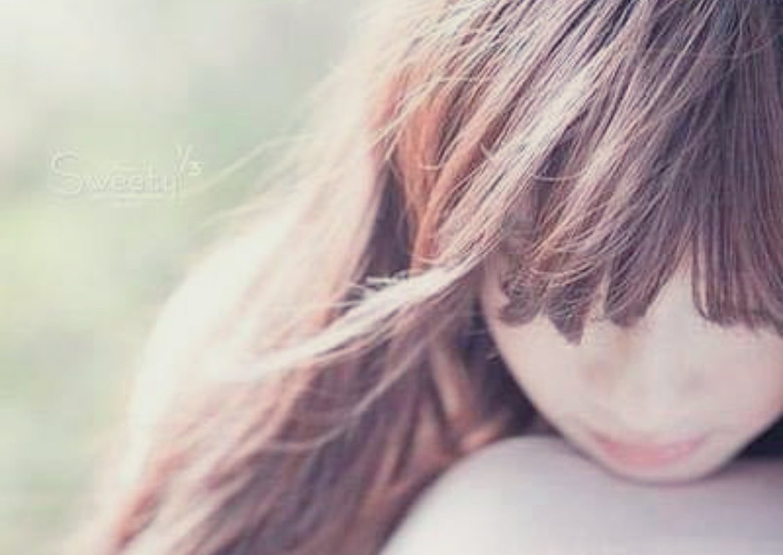 あなたも
想ってくれてるのかな

同じだといいなぁ♡ﾟ･*:.｡. .

おはよ◡̈♥︎