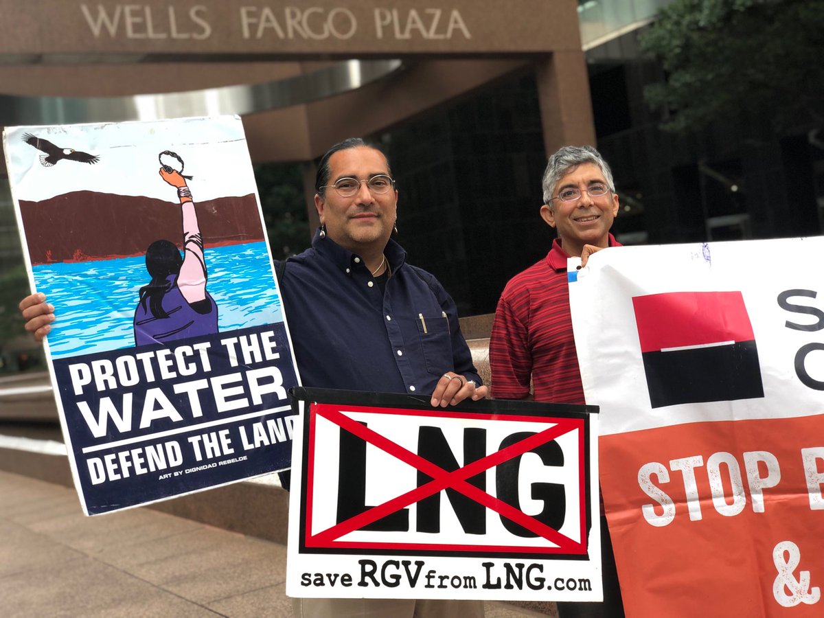 TexasSierraClub's tweet image. Images of today’s protest in Houston in front of NextDecade, the fracked gas company behind the proposed Rio Grande LNG facility in the RGV. #StopRioGrandeLNG