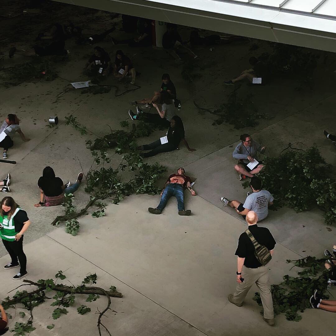 EMT_ATC's tweet image. EMT students had fun learning at the disaster drill today! @dentonisd @ctedentonisd @DentonATC @DentonFireDept @MeanGreenReady #ems #emtstudents #unt #DentonISDdelivers #emt