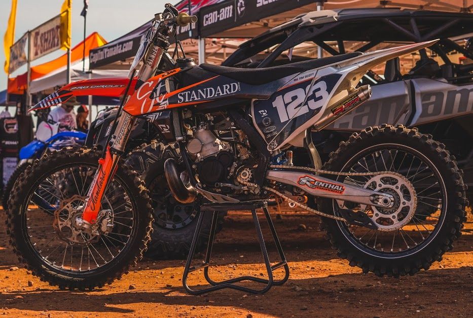 standardcloco's tweet image. If you&apos;re trying to find us at HangtownMX we will be at the top of the hill just keep your eye out for the #StandardCloCo 2 smoker! #SolidFoundations #ConstructingNewLevels