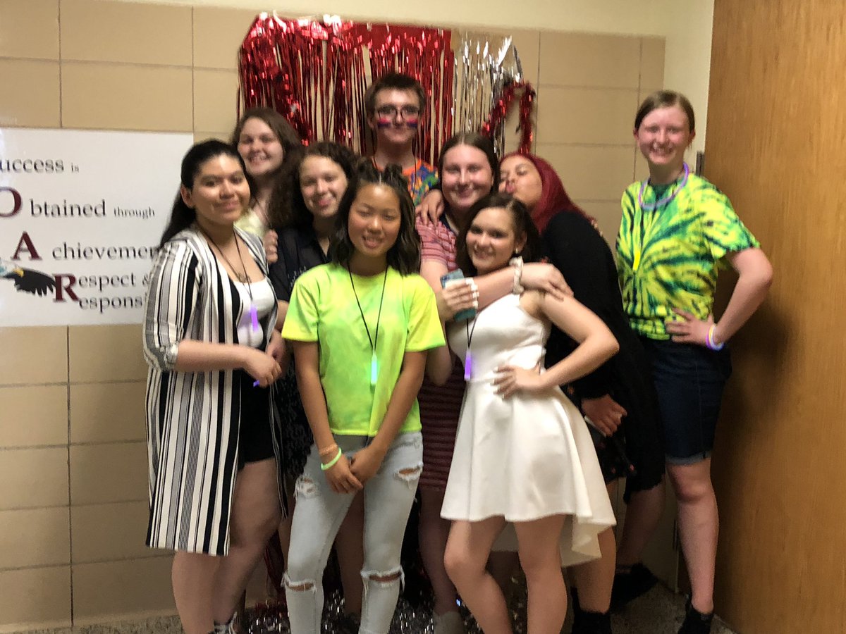 eevanosky tweet media