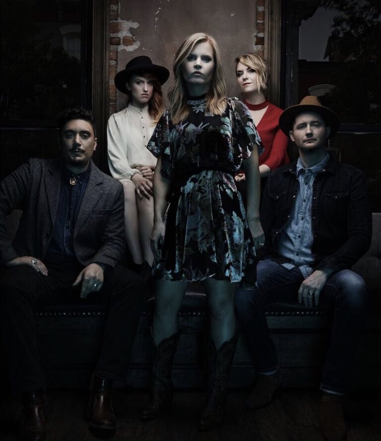 thehotelcafe's tweet photo. Join us for @NewReveille on June 6 at 9:30pm. Tickets are on sale now! 🎶https://t.co/rQYN2eERij https://t.co/FB1wRmYW5v