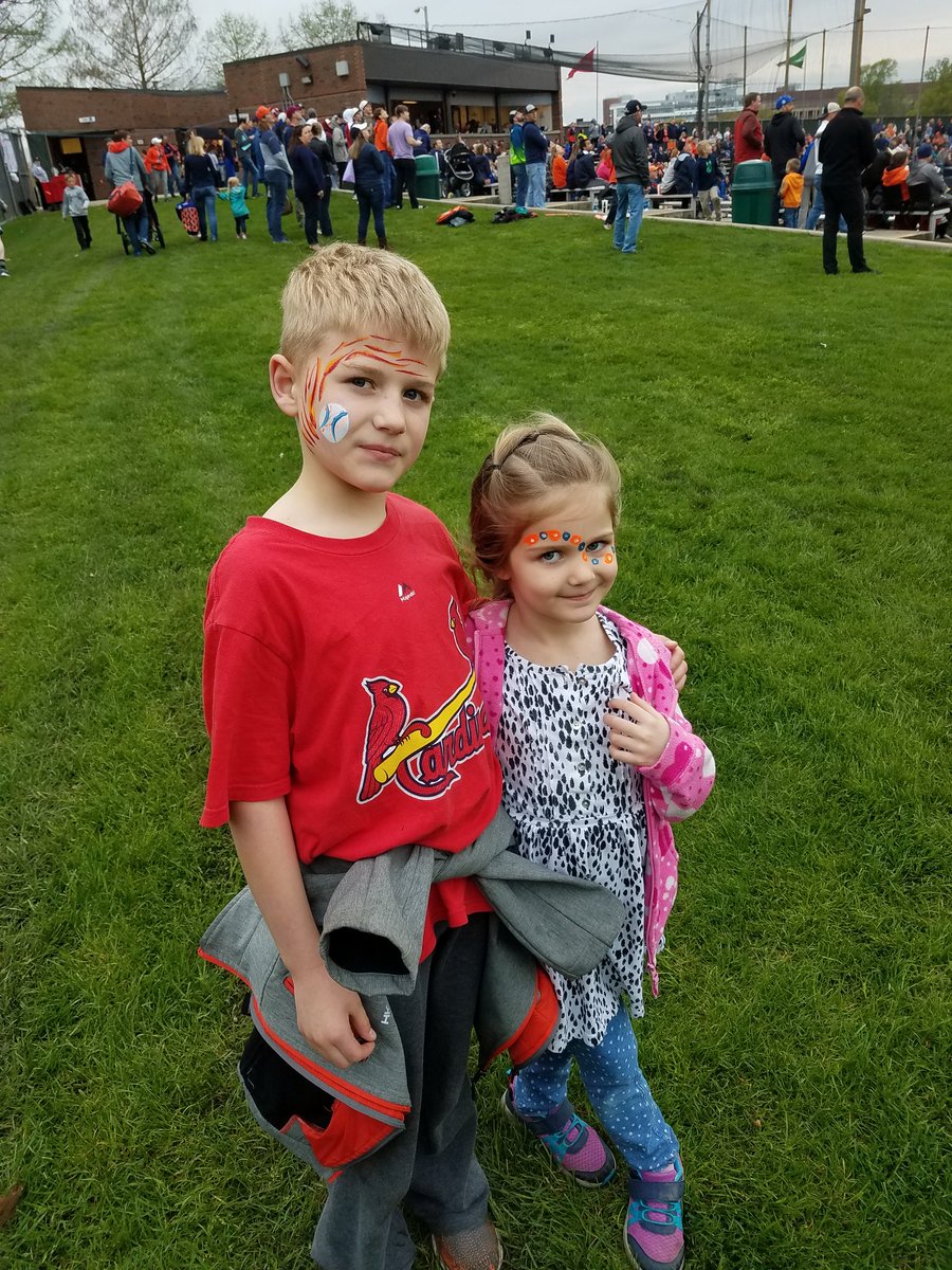 Having fun at Illini Baseball <a href="/ILLINIBASEBALL/">Illinois Baseball</a>