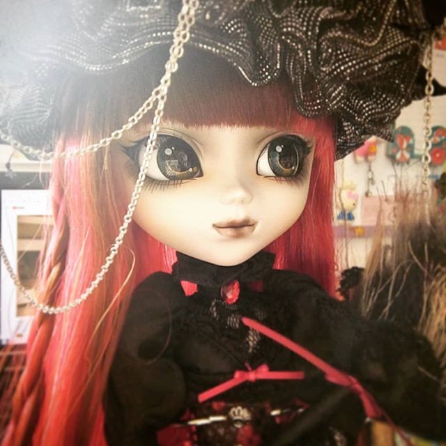 ningyou_hime's tweet photo. A new face~ Merry meet, Morgan! ⠀
⠀
#pullip #doll #pullipwilhelmina #pullipsofinstagram #pullipstagram #pullipgram #pullips #dolls #asianfashiondoll #dollsofinstgram #dollstagram #groovedoll #junplanning #junplanningdoll #australianpullips #witch #… https://t.co/Ih8tuskXBj https://t.co/9gU9skHFqo