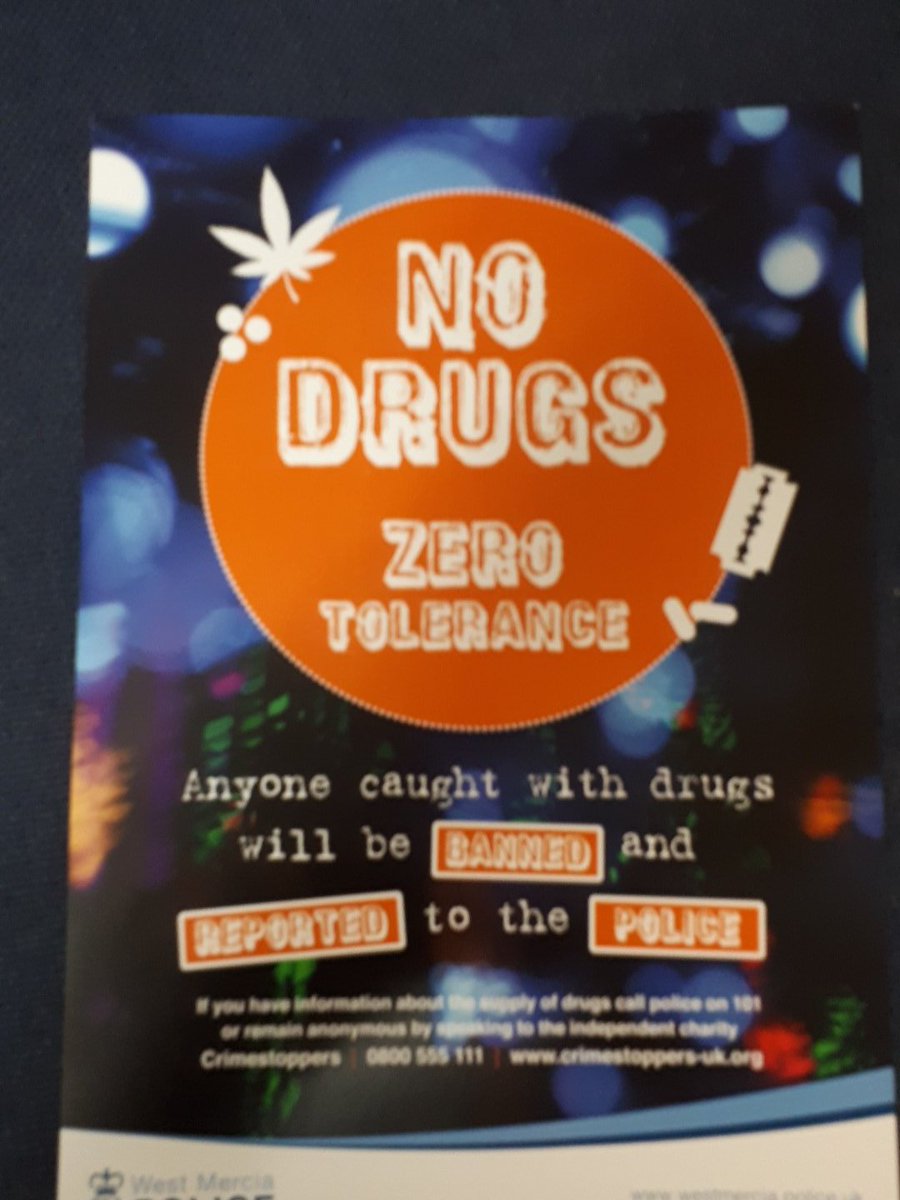 WeDontBuyCrime's tweet image. First licensing visit tonight &amp;amp; we have identified a licensed premises that falls far below what is expected. Lack of knowledge of the licensing objectives and 4 breaches identified. #protect #itsnotok  @PettitDamian @WestMerciaPCC @WMerciaSpecials @SCcoordinator  @CSuptHarding