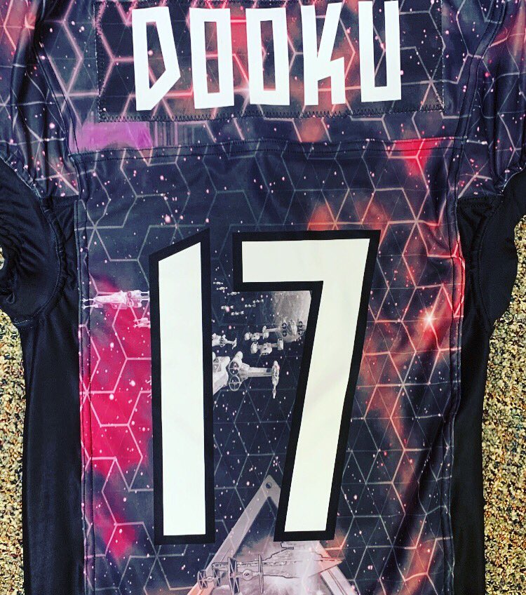 CobraNation we are auctioning off these special edition #STARWARS Night jerseys through the <a href="/LiveSource/">LiveSource</a> app! Download the app and register to get in the action! Bidding closes @ the end of the 3rd Quarter. Email tia@carcobras.com for questions