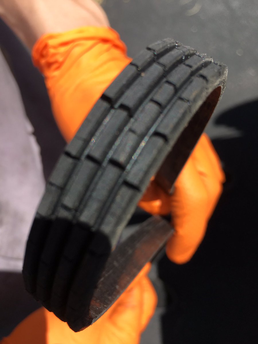 UrMechanic's tweet photo. but my vehicle is not overheating & is not leaking coolant...
Often times it is the little coolant system concerns that will creep up & create a wallet nightmare. Maintain the rubber on your vehicle & keep it vehicular happy. ( @abc15 w @NickCiletti ) #abc15 #abcwx #Arizona https://t.co/oih03LUl9a