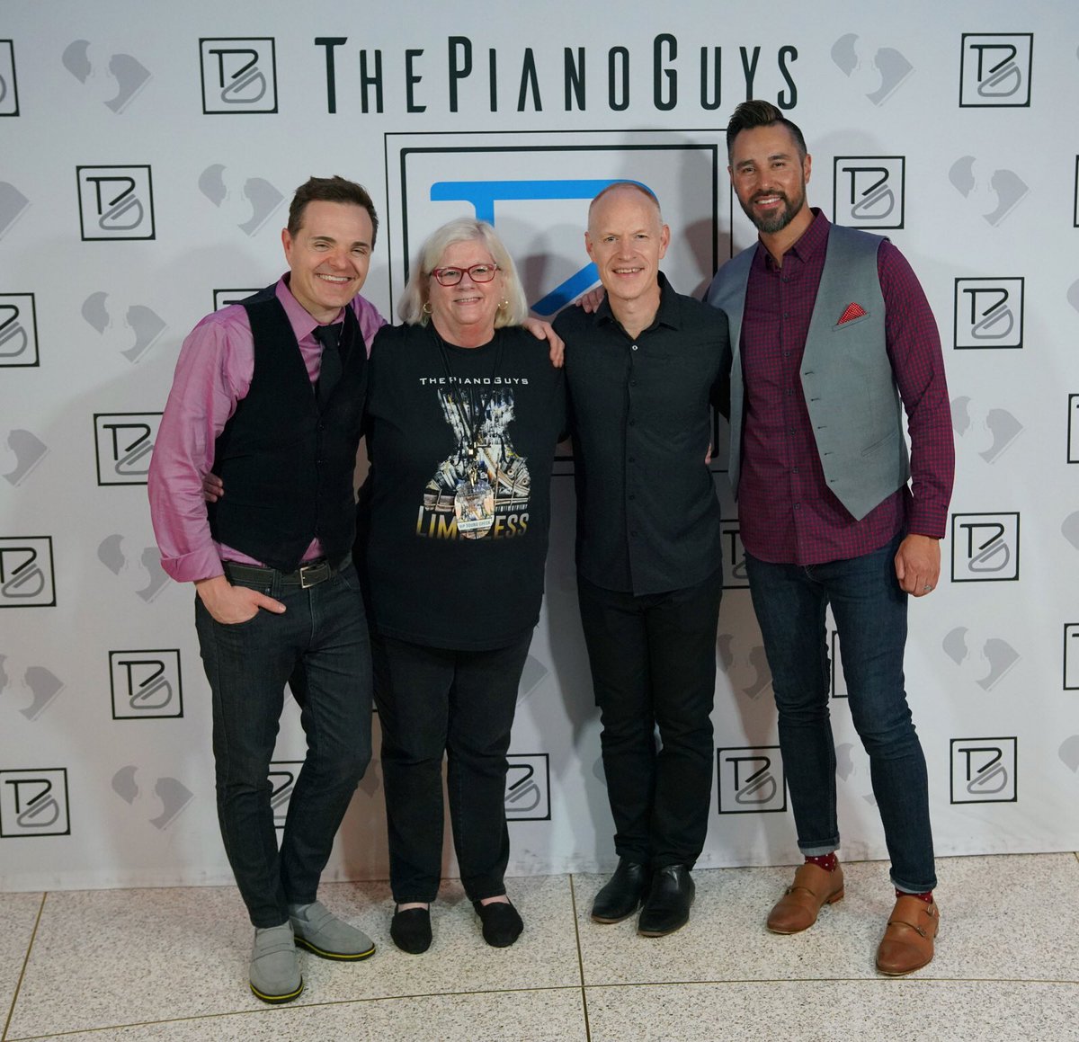 StringTeacher's tweet image. Now, this is Heaven!! 🎶🎶❤️🎶🎶