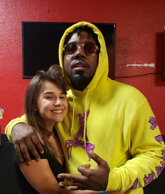 Dont mind my hair, but I'm so happy right now. 😭❤ https://t.co/bwGKko498v