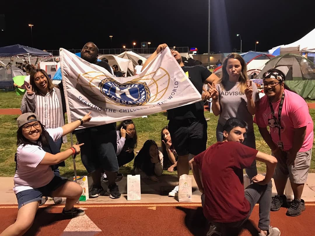 lvypkiwanis's tweet image. Before acting silly and after being professional!

Another Relay for Life in the books!

#fundraiser #volunteers #kidsneedkiwanis