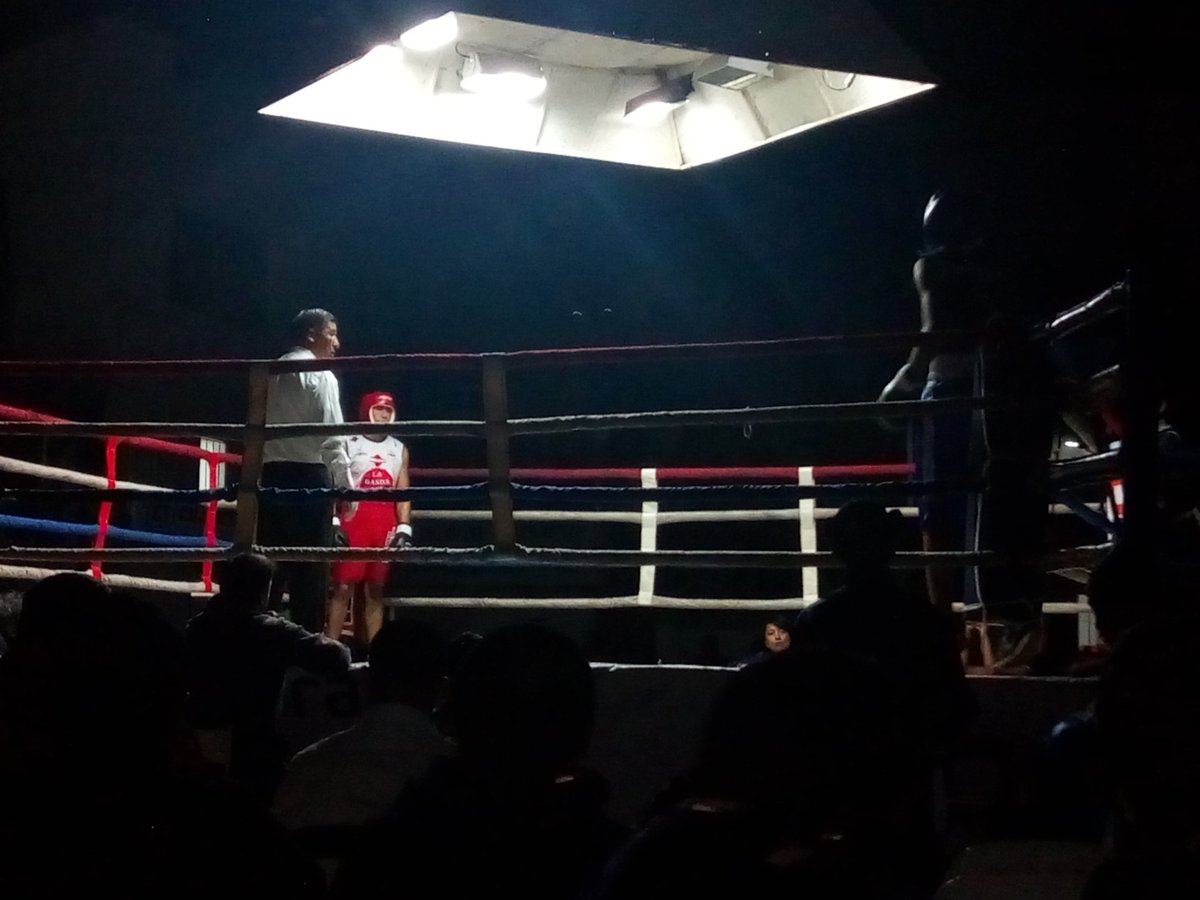 vascoG10's tweet photo. #BoxeoDeSalta Comenzó el Festival Amateur "Guerra de Guantes por la Patria" en el club San Martín. @EscMuniBoxSalta @CooperadoraSalt @MuniSalta #FeSalBox #UnionProvincialBox https://t.co/w2323AWf9K