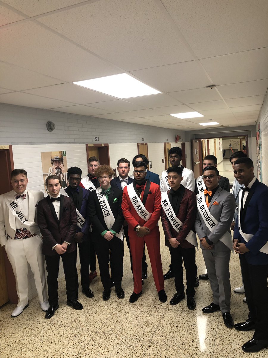 AndrewDeak2's tweet photo. What an amazing group of young gentlemen! They’ve been working hard since January to put on an AMAZING show. And a huge shout out to all the moms who helped, @cshelley76 and company did an extraordinary job! @CardinalsLHS @LTPS1 https://t.co/j2szs0XaNt
