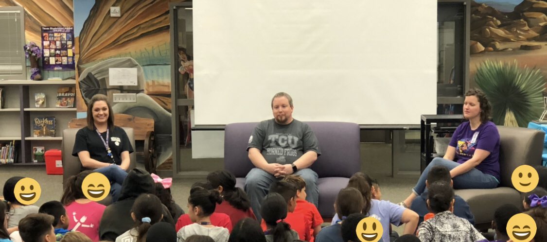 What could make jr. high less scary? Meeting the coolest person there...the librarian! 😆 Thank you @BragAboutBooks @LaurenBHicks & @MrsEllenBarnes for coming over to meet the 5th graders. I think the JH LMC will be their fave hangout! 😃📚💜💙💜 #katylibrarians #MREHero
