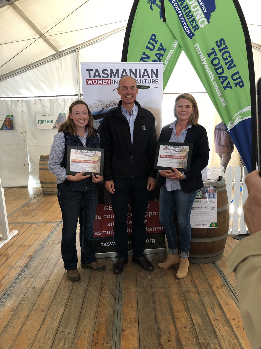 Tasmanian Women in Ag Marcus Oldham College scholarship recipients Rebekah Frankcombe and Chelsea Raynor. Well done girls. <a href="/GuyBarnett/">Guy Barnett</a> <a href="/sparkscccc/">Chris Sparks</a> #Agfest2019