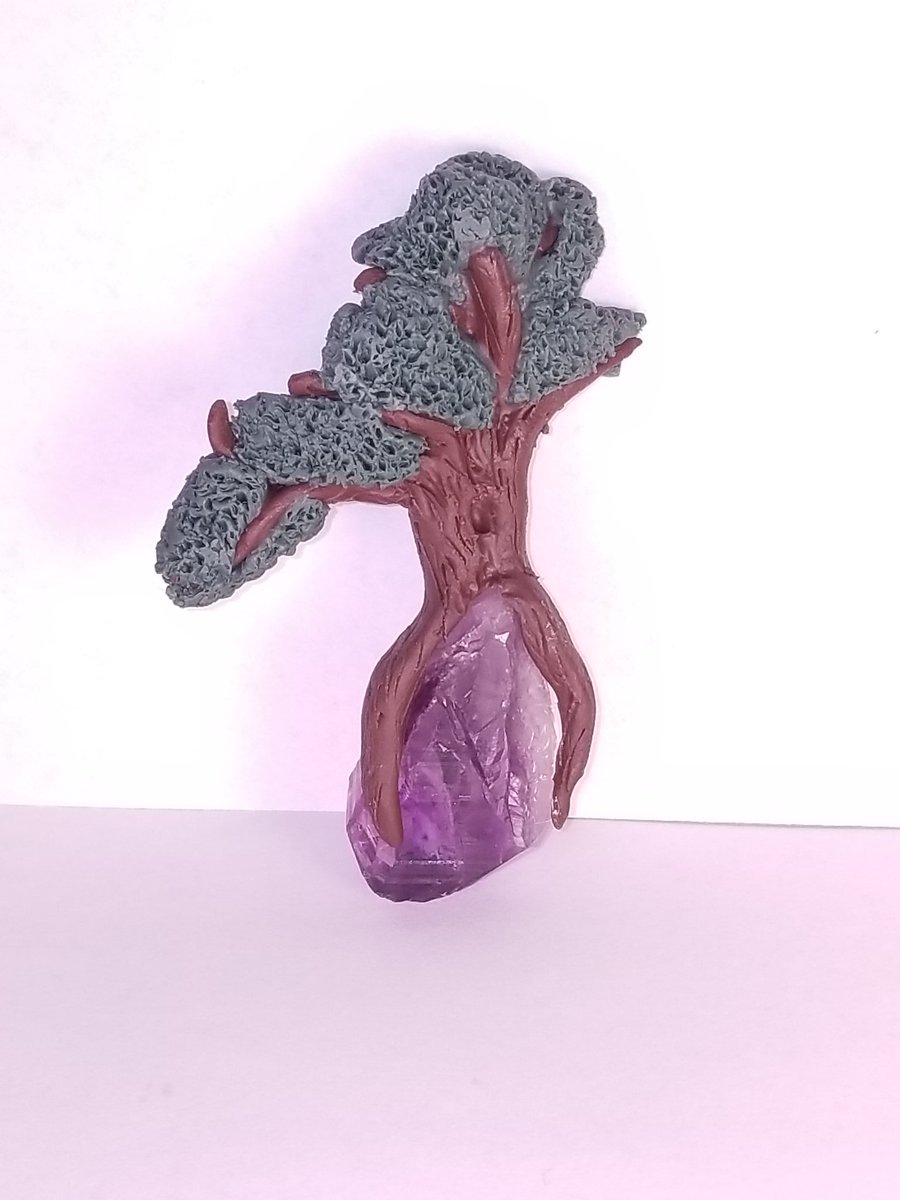 LotusMakes's tweet photo. I made this #amethyst and #polymerclay necklace charm last night. The picture doesnt do it justice. 
#handmade #jewelry #crystals #premoclay https://t.co/OpylBYbfy0