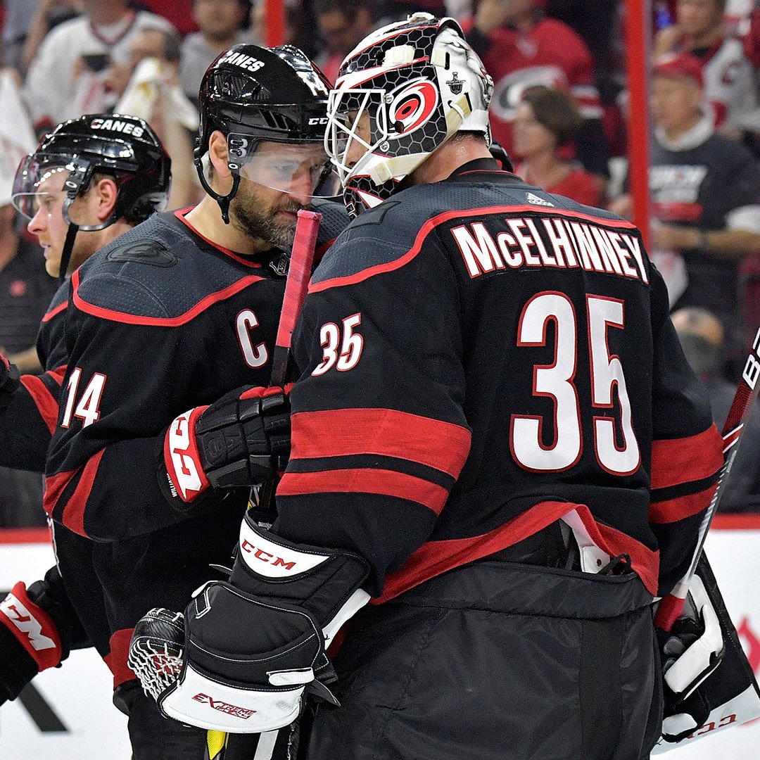 Curtis McElhinney tweet media