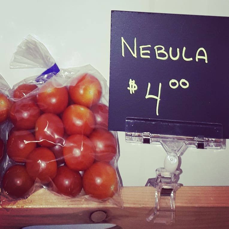 S4Greenhouses's tweet image. Have you tried our new variety of small tomatoes? 

They are called Nebula, and they are very sweet and very tasty! 🍅

Available at The S4 Veggie Store and @oldstrathconafarmersmarket tomorrow from 8 - 3.