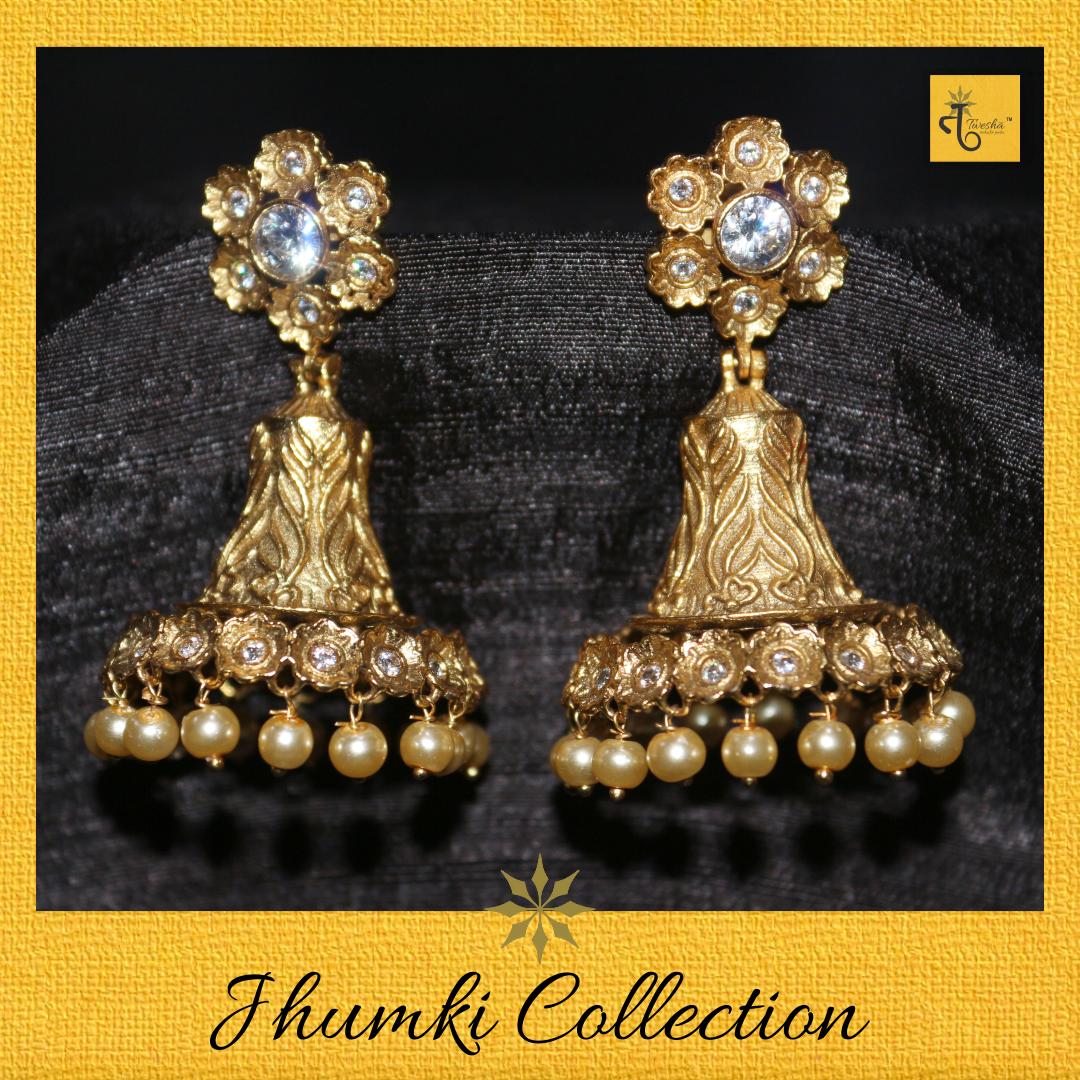Jhumki's..simply elegant and never out of style
 +91 9137365539
#accessories #jewelrydesign #jewellerylover #beautiful
#style #necklace #fancyjewelry #finejewelry #cocktailrings
#fashionjewellery #twesha #tweshajewels #bridalcollection