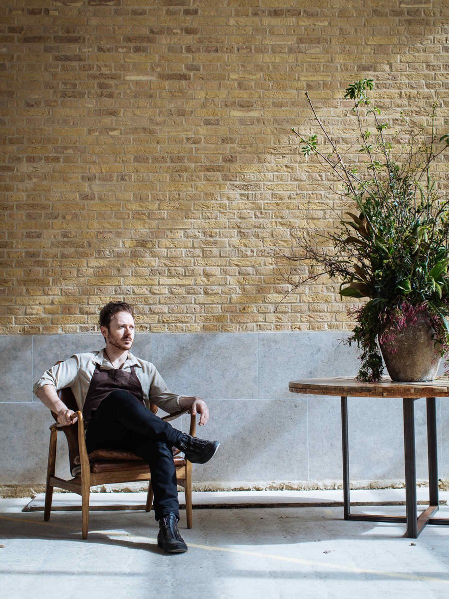 htsi's tweet image. “This is food that respects the integrity of ingredients and the toil that goes into producing them.” Which superstar chef will be popping up in an unexpected place during #ChelseaFlowerShow? on.ft.com/2GO76mw