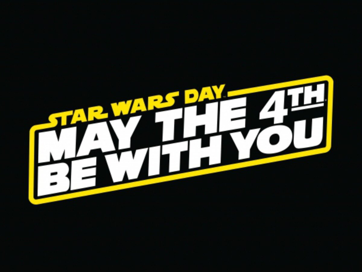 StarWarsNewsNet's tweet image. Happy #StarWarsDay everyone! 

Big plans? Parties? Marathons? Blue milk? Whatever you end up doing, we hope you have a great day! #MayTheFourthBeWithYou #MayThe4th