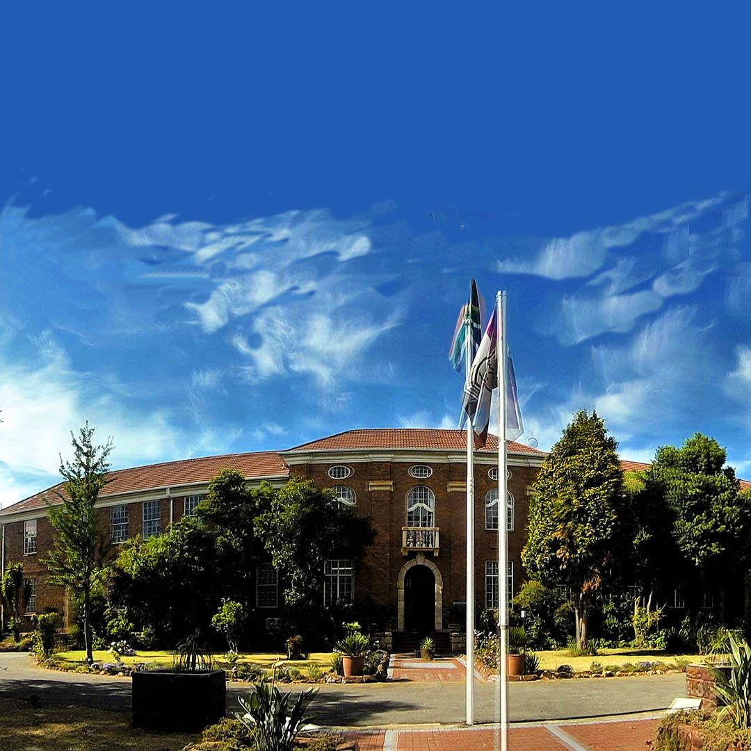 REMINDER: Secure parking is at Germiston High School next door to Germiston Lake - the entrance to the school is in Rand Airport Road. 
#weatTheSunday