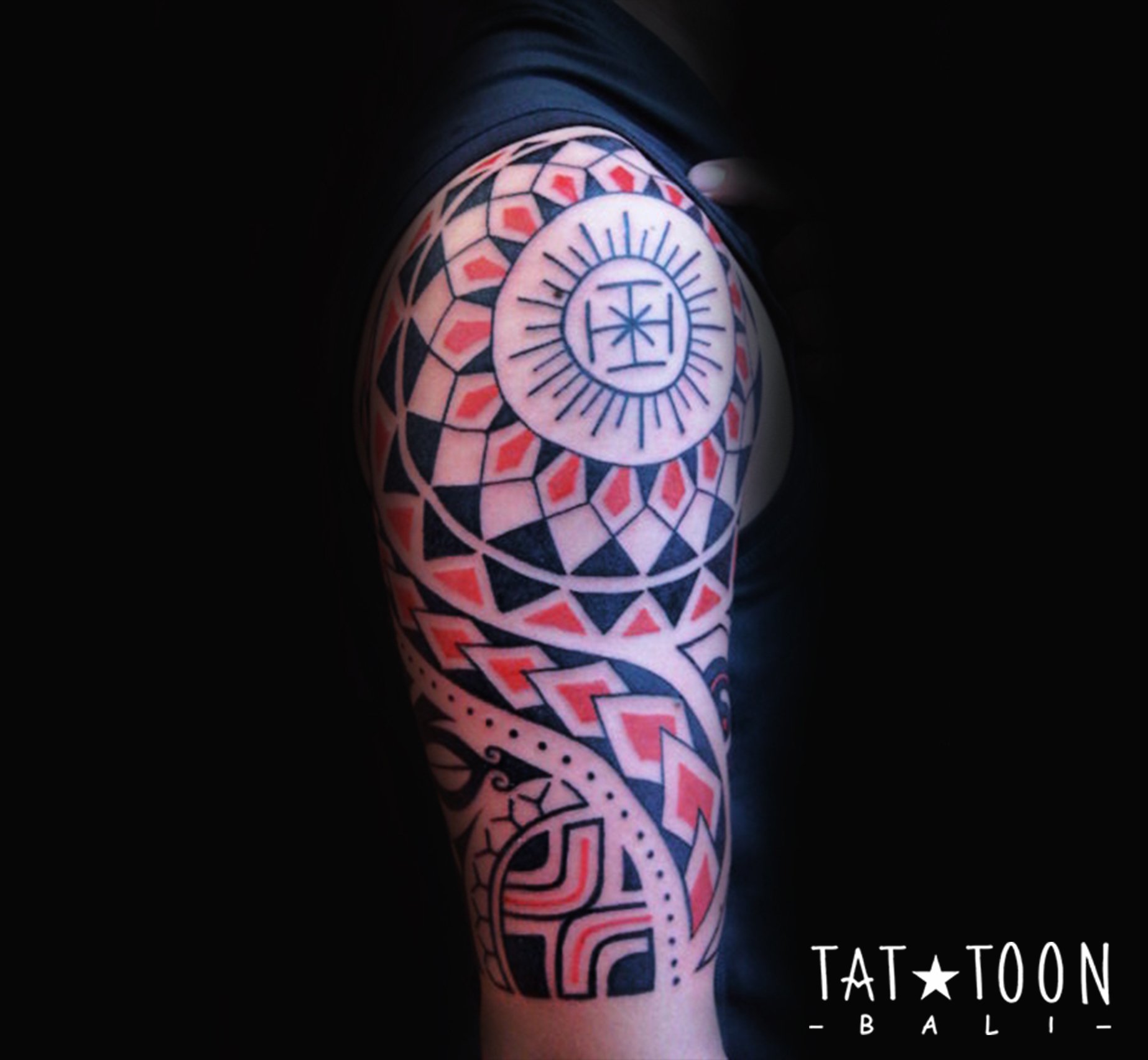 Ο χρήστης Tattoon Bali στο Twitter: "Polynesian Tattoo For more information  : Email : hi@tattoonbali.com WhatsApp : +628888055557 Official Website :  https://t.co/5HWclhTUO8 #tattoo #tattooart #polynesian #polynesiantattoo  #cute #woman #blackwork ...