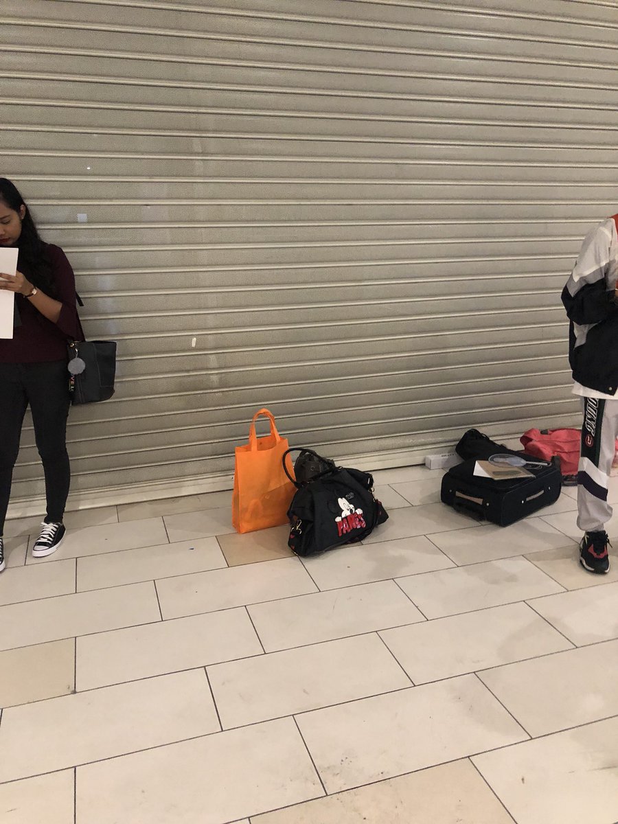 OHMYSTERY07's tweet photo. I’m here! #GOT7 #JUS2 #Jus2_FOCUSTOUR #Jus2_FOCUSTOURinSG #JUS2inSG #JUS2INSG #JUS2_FOCUS https://t.co/q77ycs8gcT