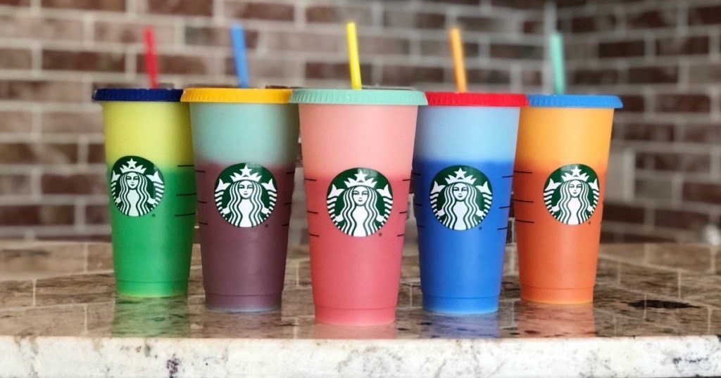 isopixel's tweet photo. ¡A ver! Vamos a resolver esto como adultos de una vez por todas 

🔁 RT Looney Tunes
❤️ Starbucks https://t.co/W4AApTn0lc