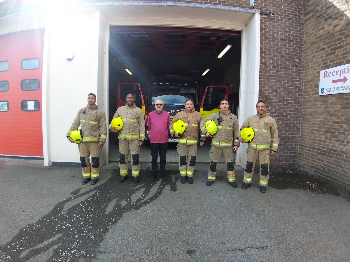 Blue Watch firefighters FWG Station,  paying respect to firefighters on #FirefighterMemorialDay