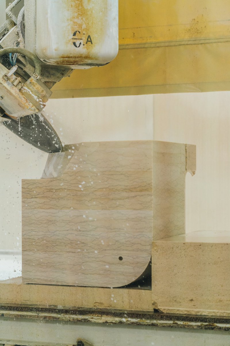 Gagosian's tweet photo. #CountdownToVenice: “Expanded” opens next Thursday, May 10, at the @FondazioneGCini, in Venice. The exhibition features three newly commissioned works in stone by #MarinaAbramovic, #CarstenHöller, and #JuliãoSarmento: https://t.co/vb2uaTYJ9z https://t.co/hlZoFIuOEj
