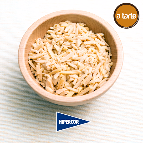 ¿Aún no tienes regalo para el Día de la Madre? 🎁 ¡Ve a tu Hipercor más cercano y hazte con una A Tarte! El mejor regalo que le puedes hacer es pasar el día con ella, pero si además compartís vuestra tarta preferida será insuperable 😋. 
.
.
.
#Hipercor  #CakeLovers #Atarte