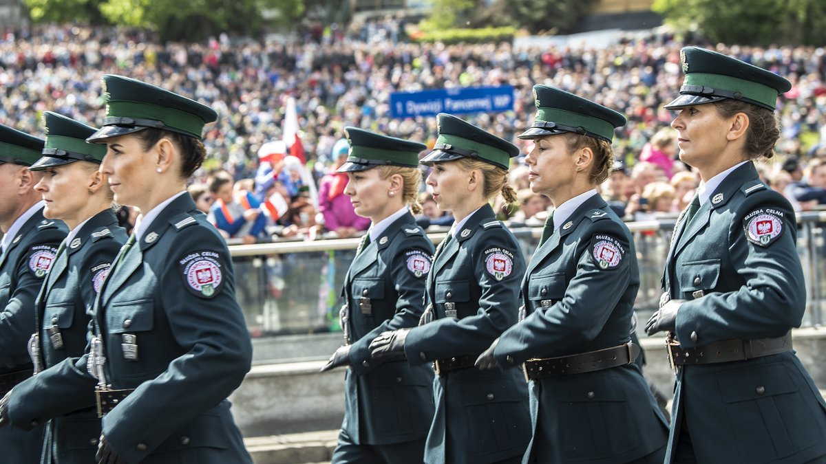 Парад в польше