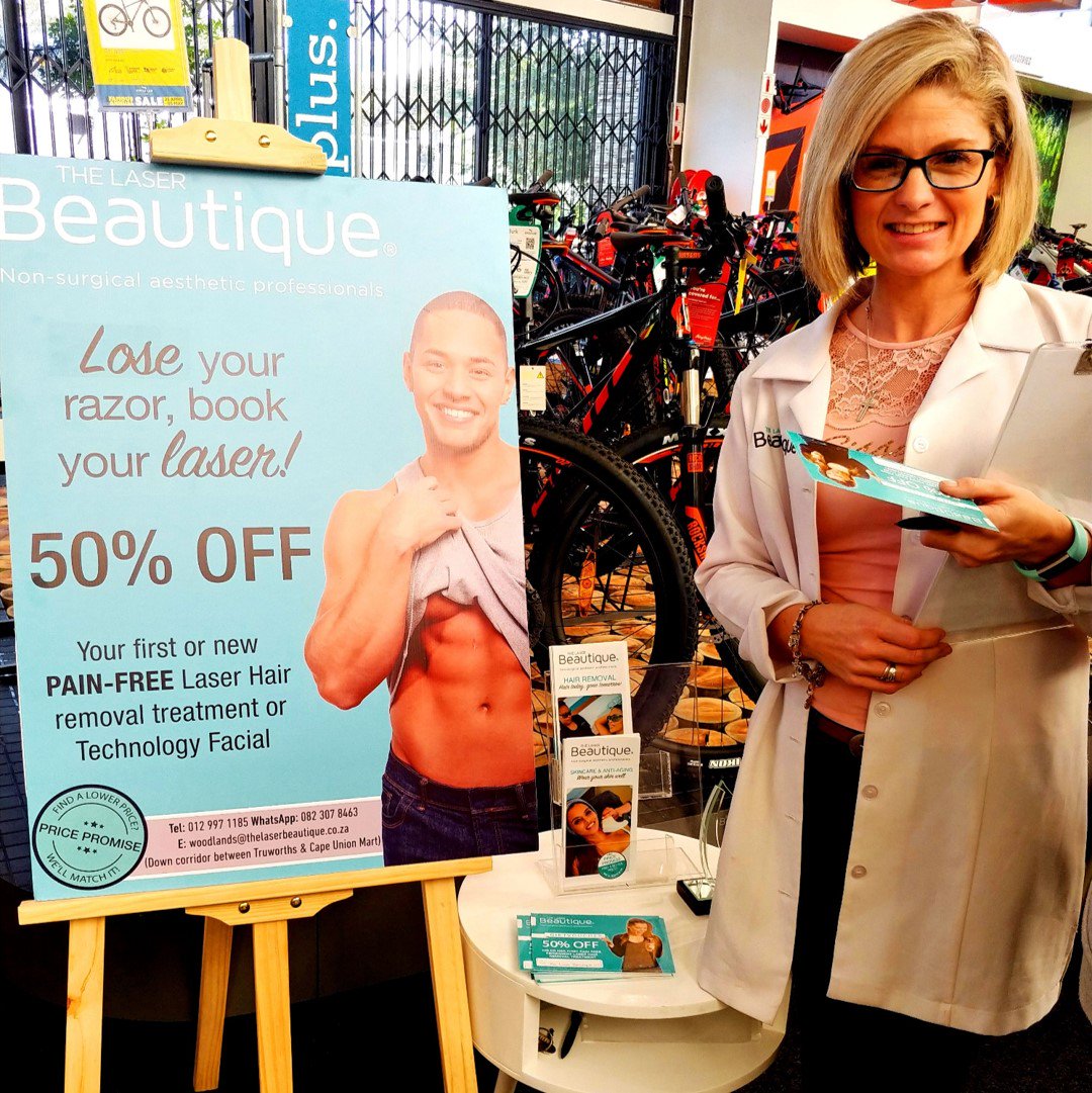 The Laser Beautique, one of our Prize Sponsors, at race pack collection at Cyclelab Fourways yesterday.
@TheLaserBeautique
 #SweatTheTheSunday