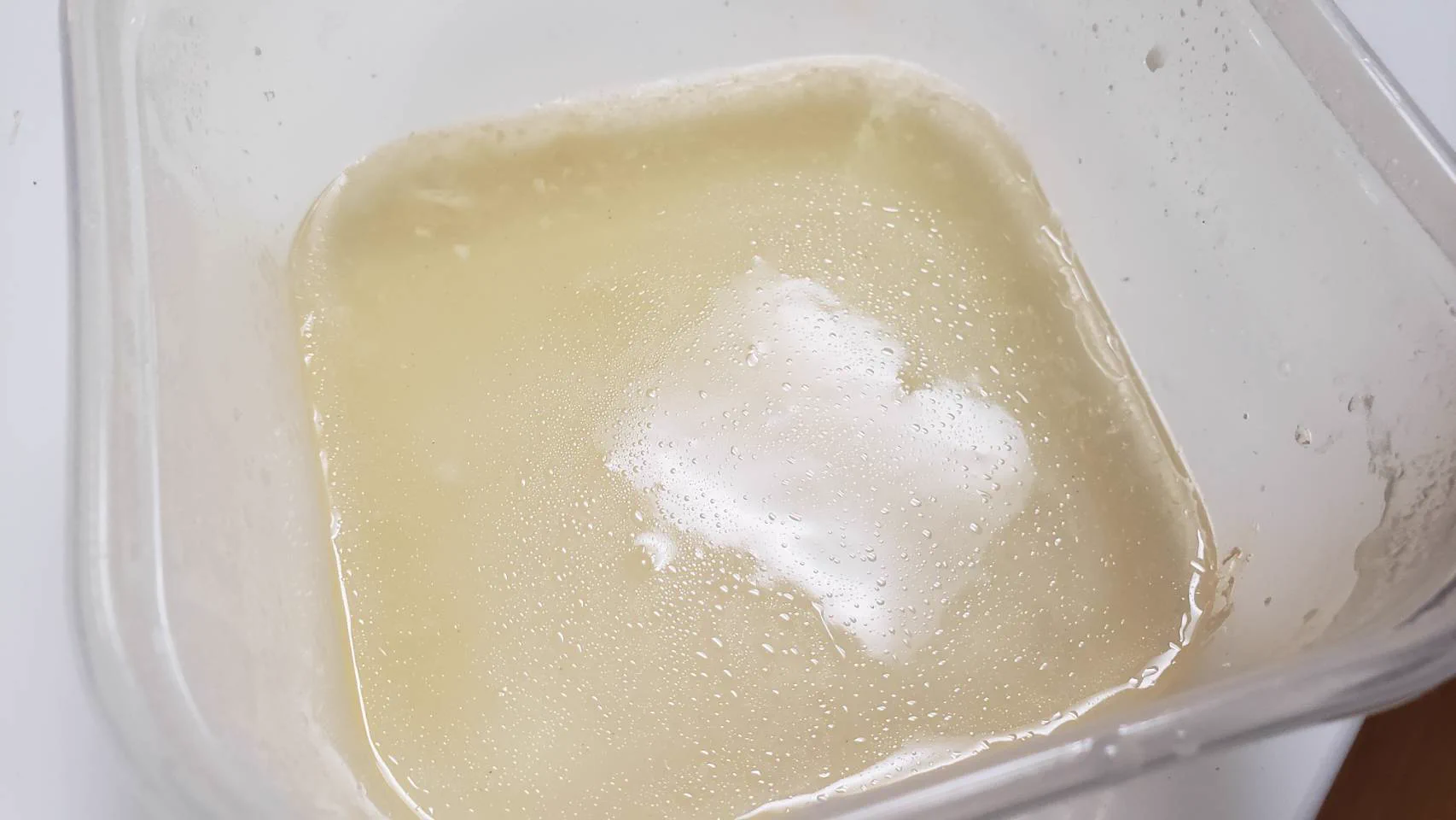 むね肉を美味しく変身させる！！リュウジさんのレモン蒸し鶏のレシピ！！