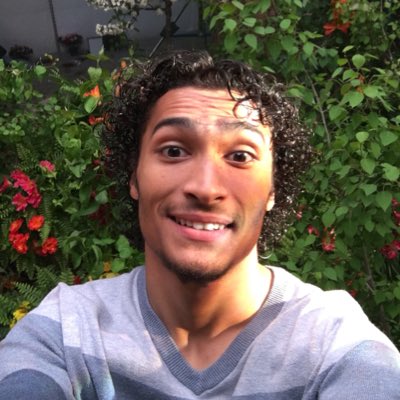 LittleBitComedy's tweet image. Commercial filming today! So fun! #NewProfilePic