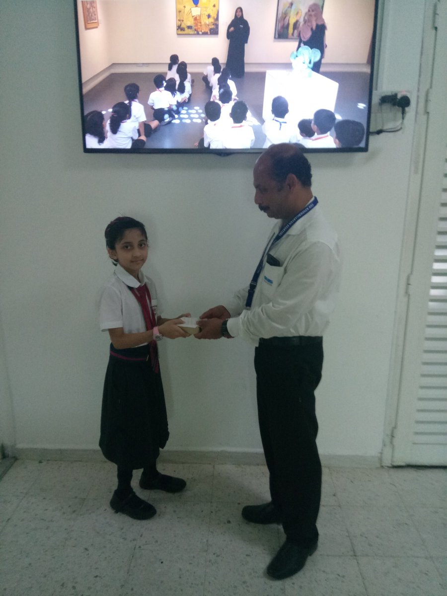 Grade 4 students celebrating world labor day  by offering gift to ancillary staff <a href="/ramadevicvs/">ramadevi chamarti</a> <a href="/ashex16/">Asha Alexander UN Accredited #ClimateChange Leader</a> <a href="/geemelbee/">Geoffrey Blaquiere</a> @TKGStweet