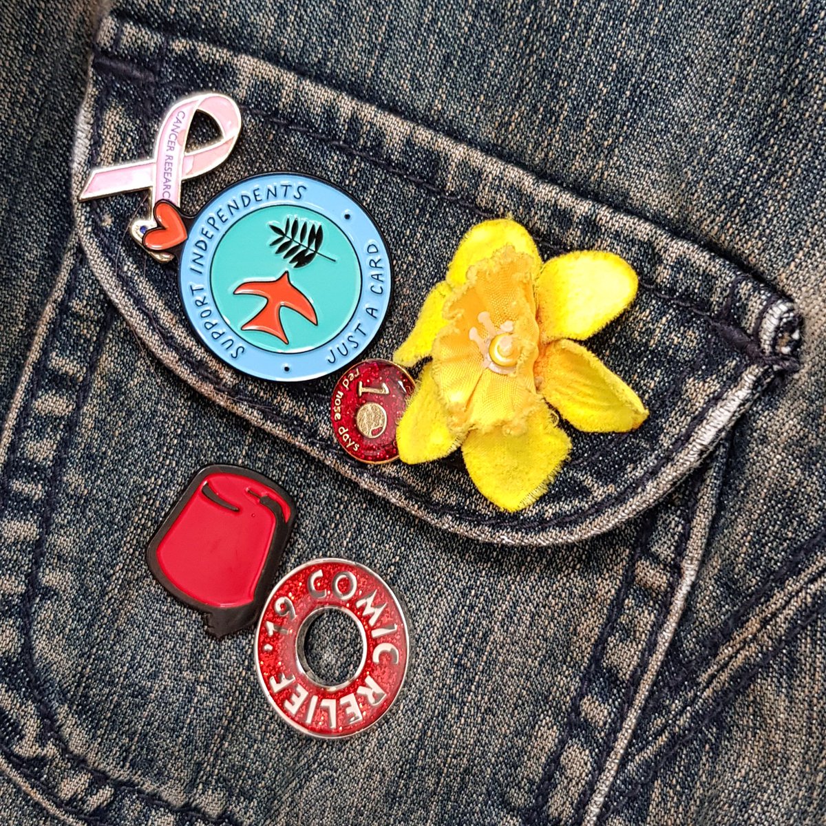 Look what came today #justacard @Justacard1 #SmallBusiness
#Smallbiz #HandmadeHour 
#handcraftedbusiness Ask me why it's important.There are many badges, few are chosen to go on my jacket #comicrelief #comicrelief10 #mariecuriecancercare #breastcancercare @Tog4ShortLives