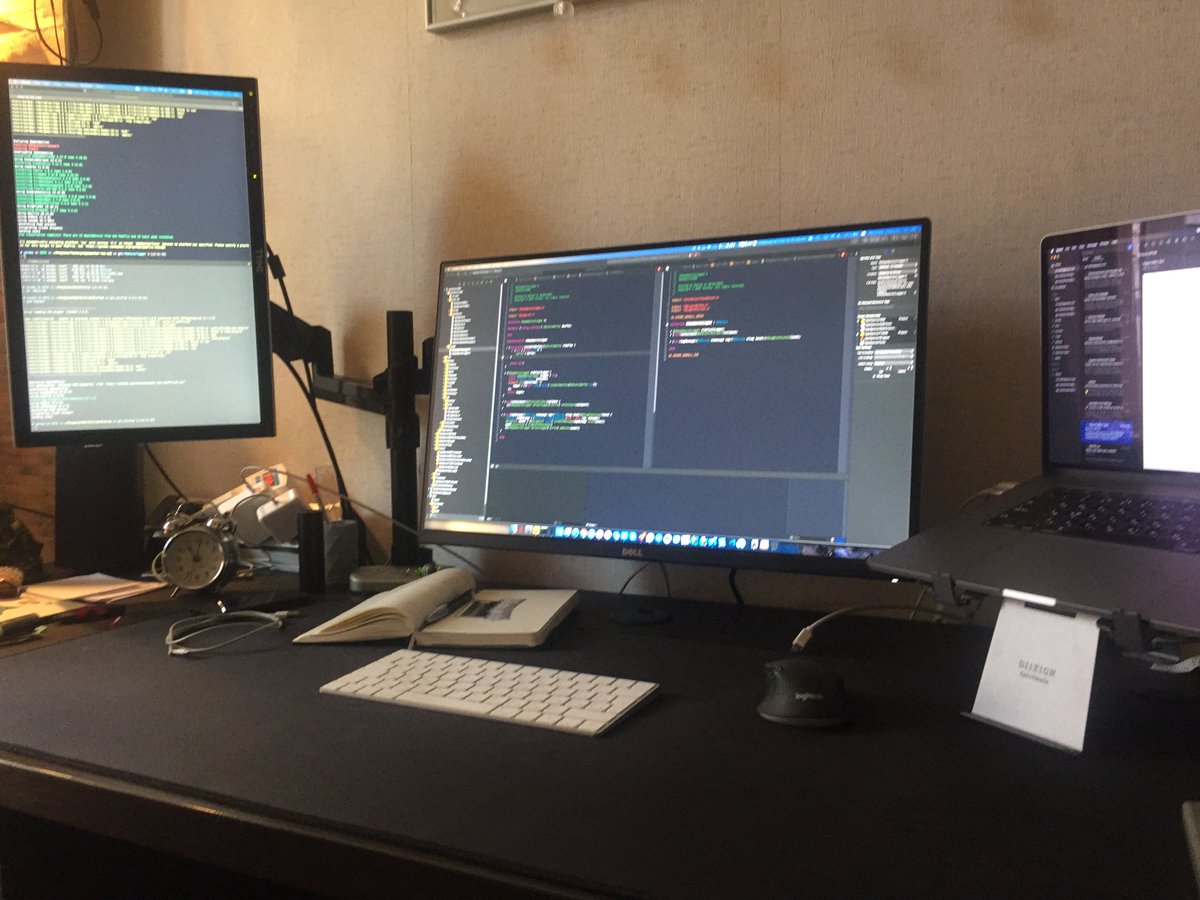 deszip's tweet photo. Experimenting with desktop setup. Dual monitor arm makes it extremely flexible, now thinking about third arm for a 7” monitor for raspberry PI ;)
#desktop #dualhead #workspace https://t.co/LsgnUUgDN9