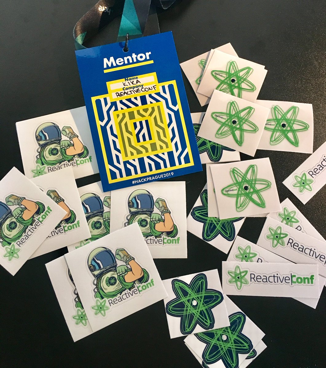 ReactiveConf's tweet photo. Partnering w/ #HackPrague! 💚
150 #developers facing #smartcity challenges 😍
#community #inspiration #goreactive https://t.co/RfovDQaACq